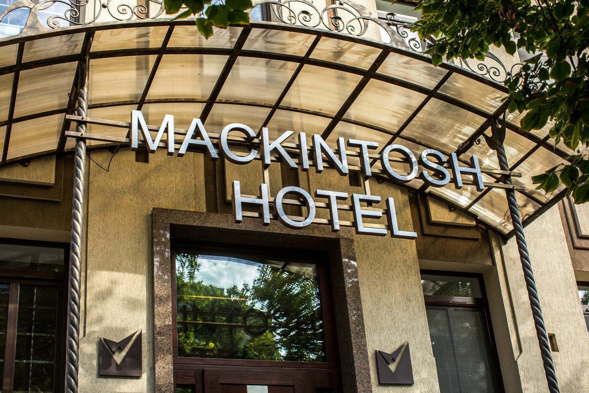 Mackintosh Hotel Kiev Eksteriør bilde